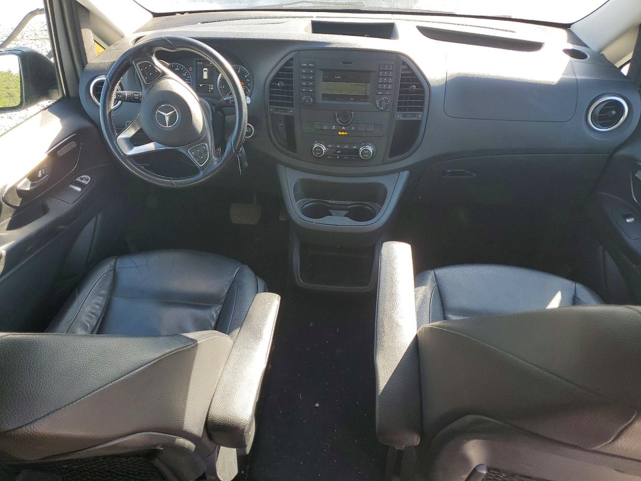 Mercedes-Benz Metris