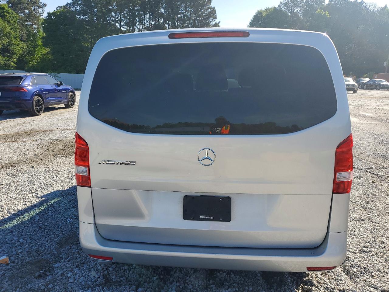 Mercedes-Benz Metris