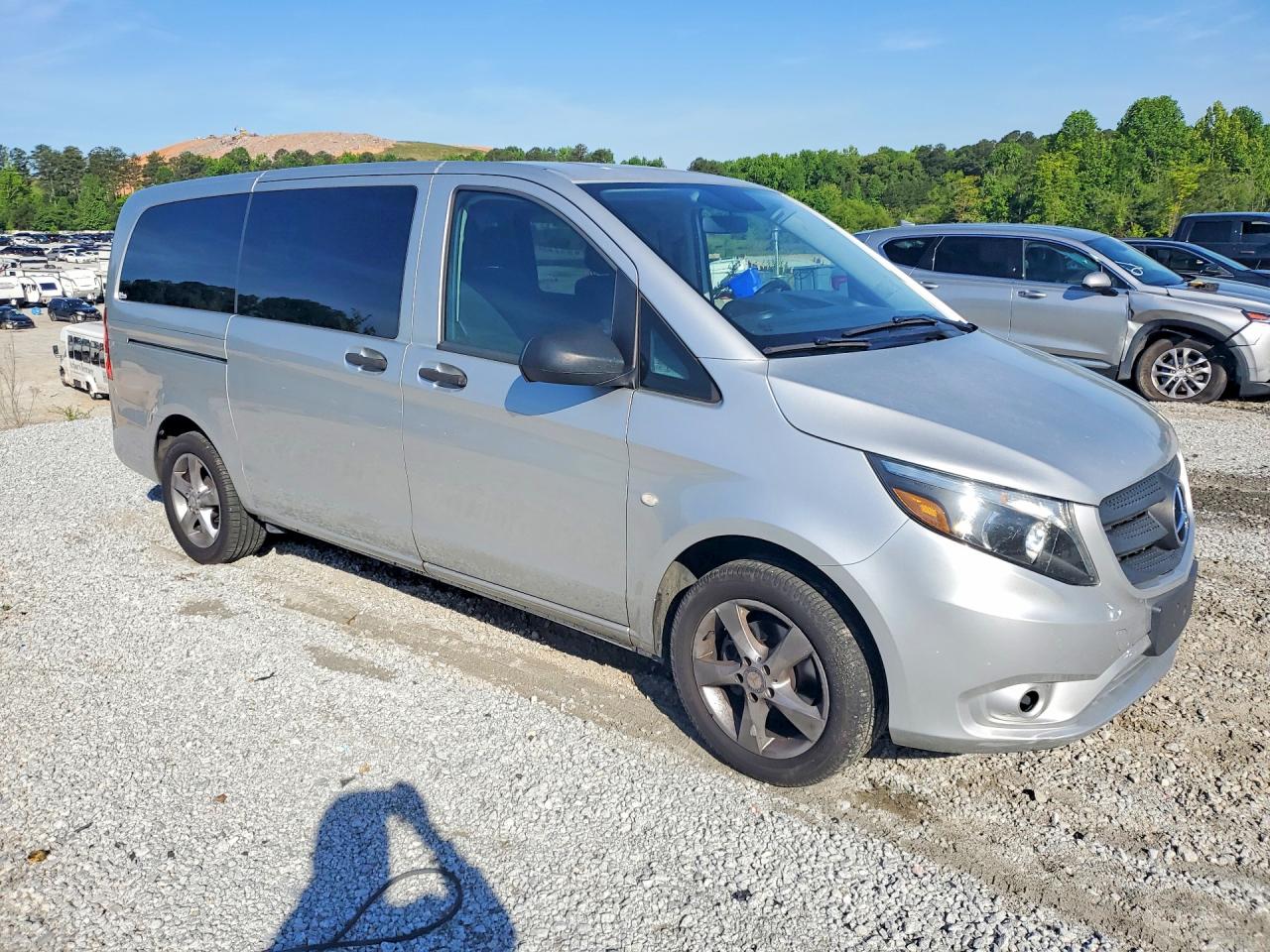 Mercedes-Benz Metris