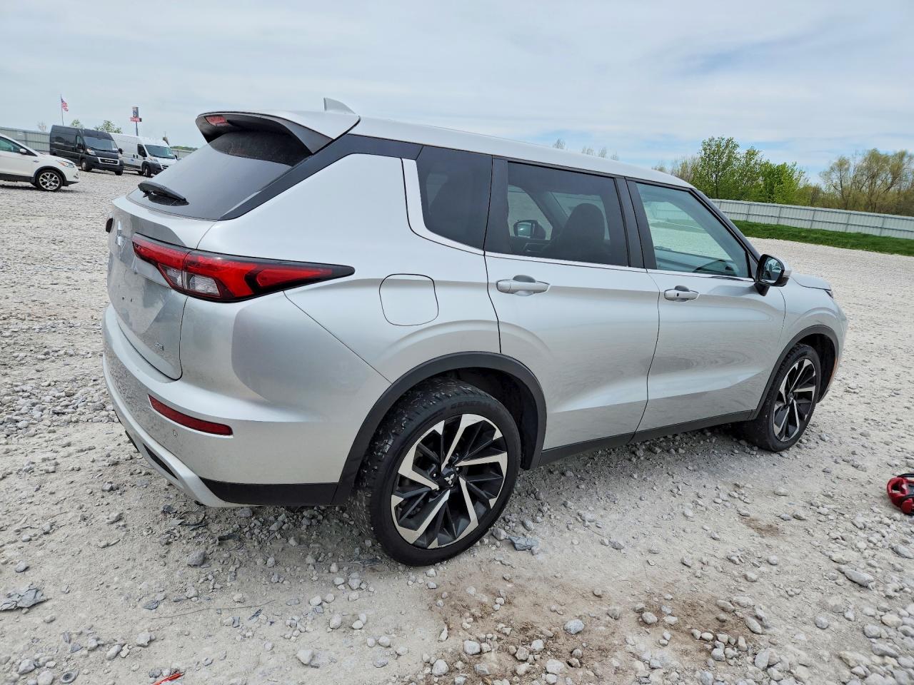 Mitsubishi Outlander Se