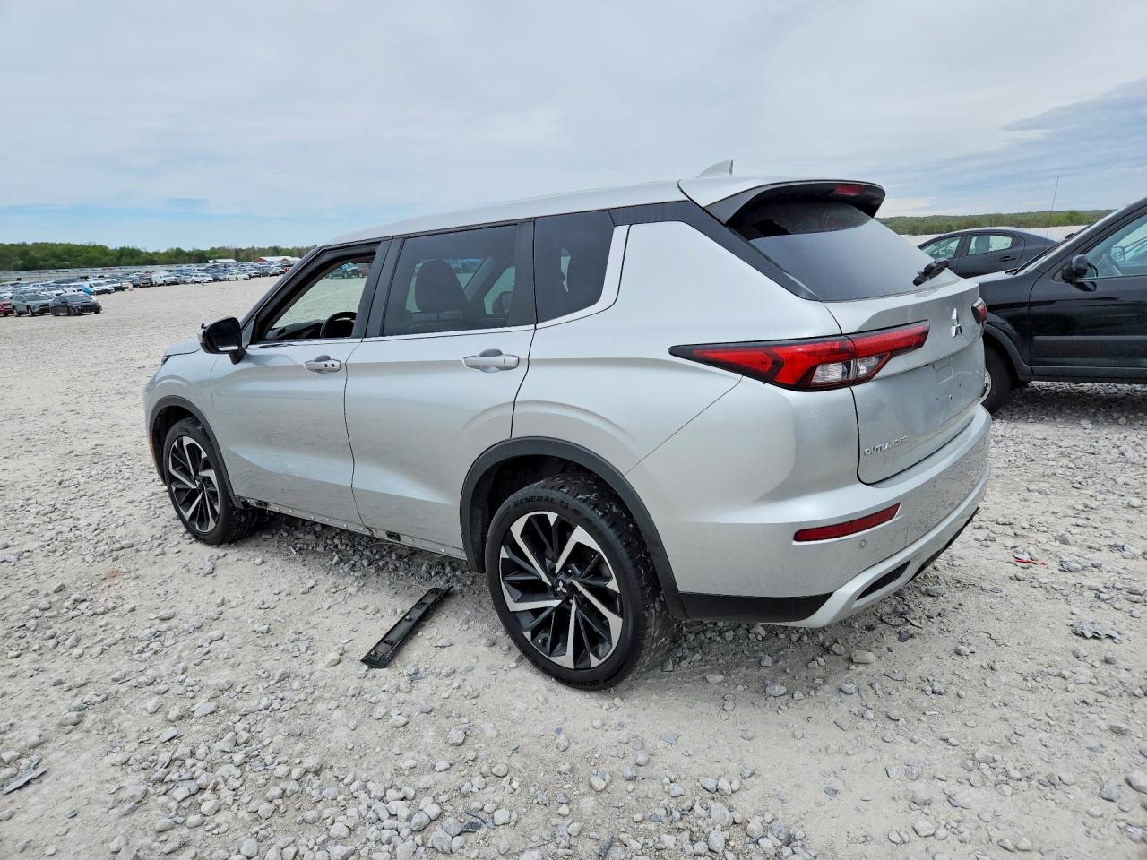 Mitsubishi Outlander Se