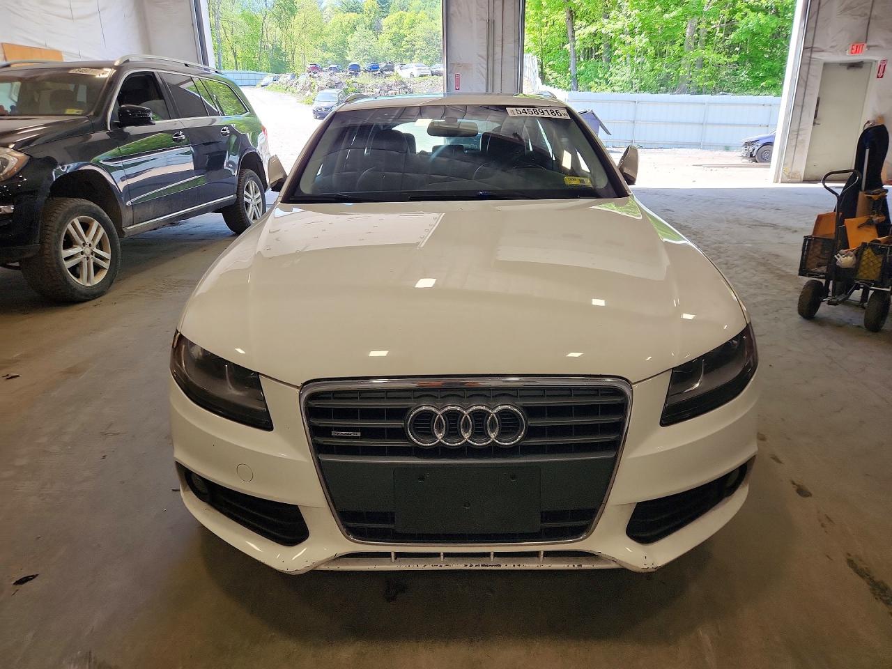 Audi A4 Premium