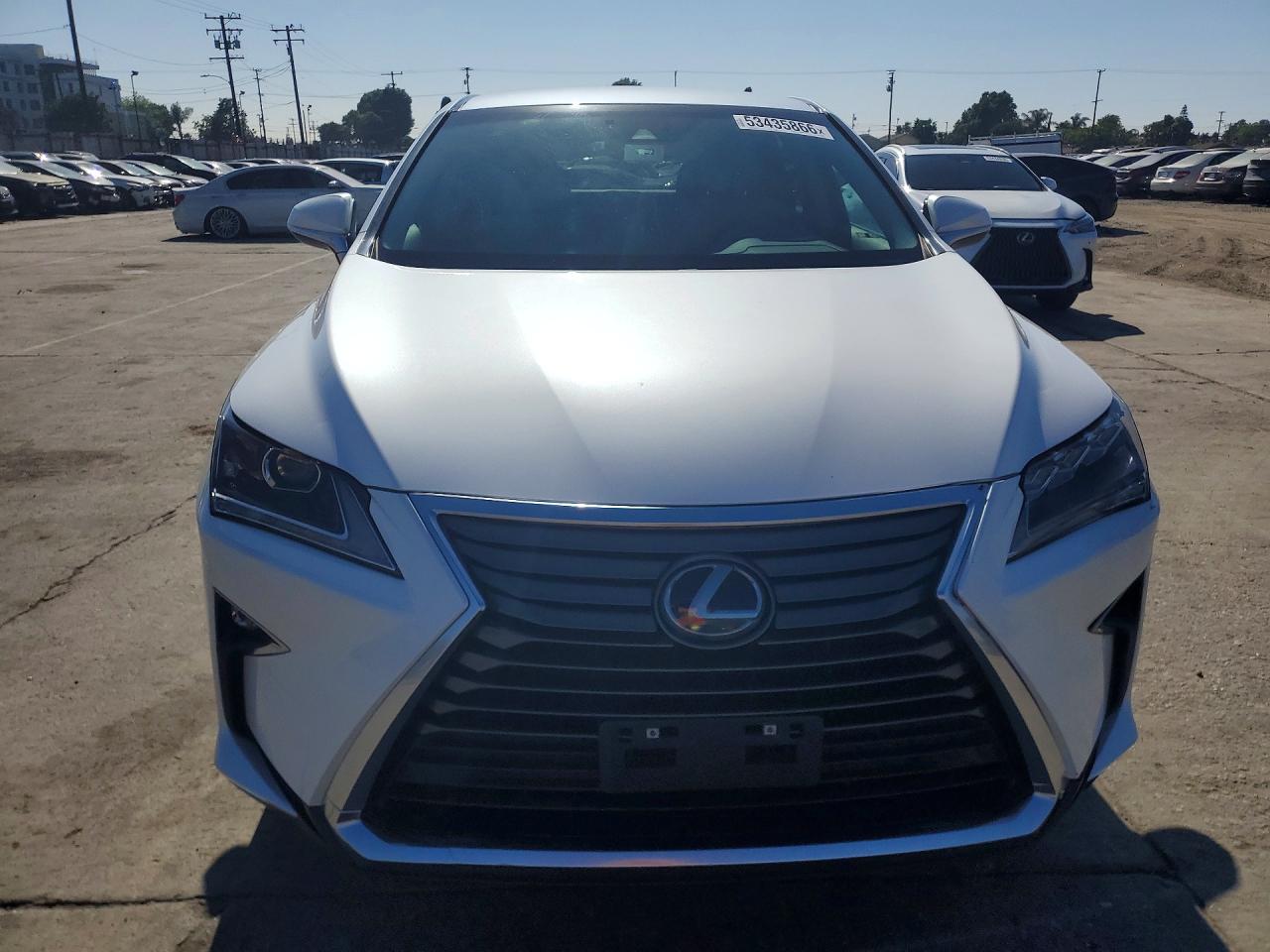 Lexus RX Base