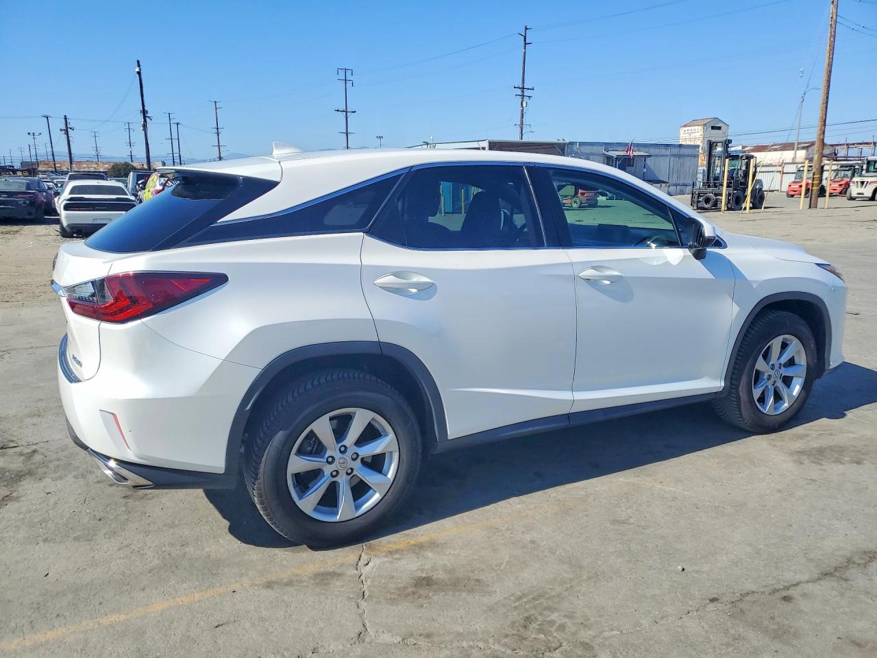 Lexus RX Base