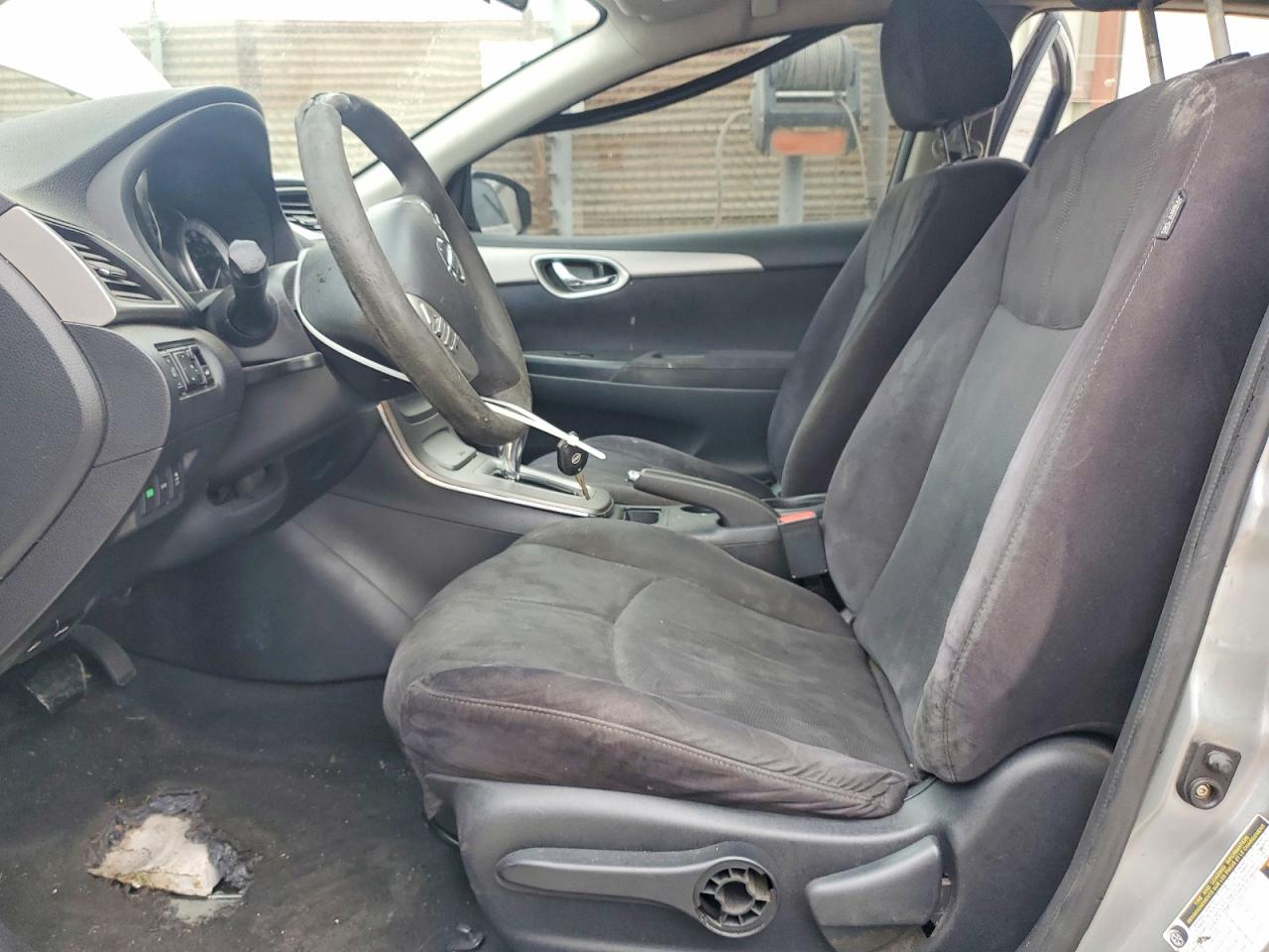 Nissan Sentra S