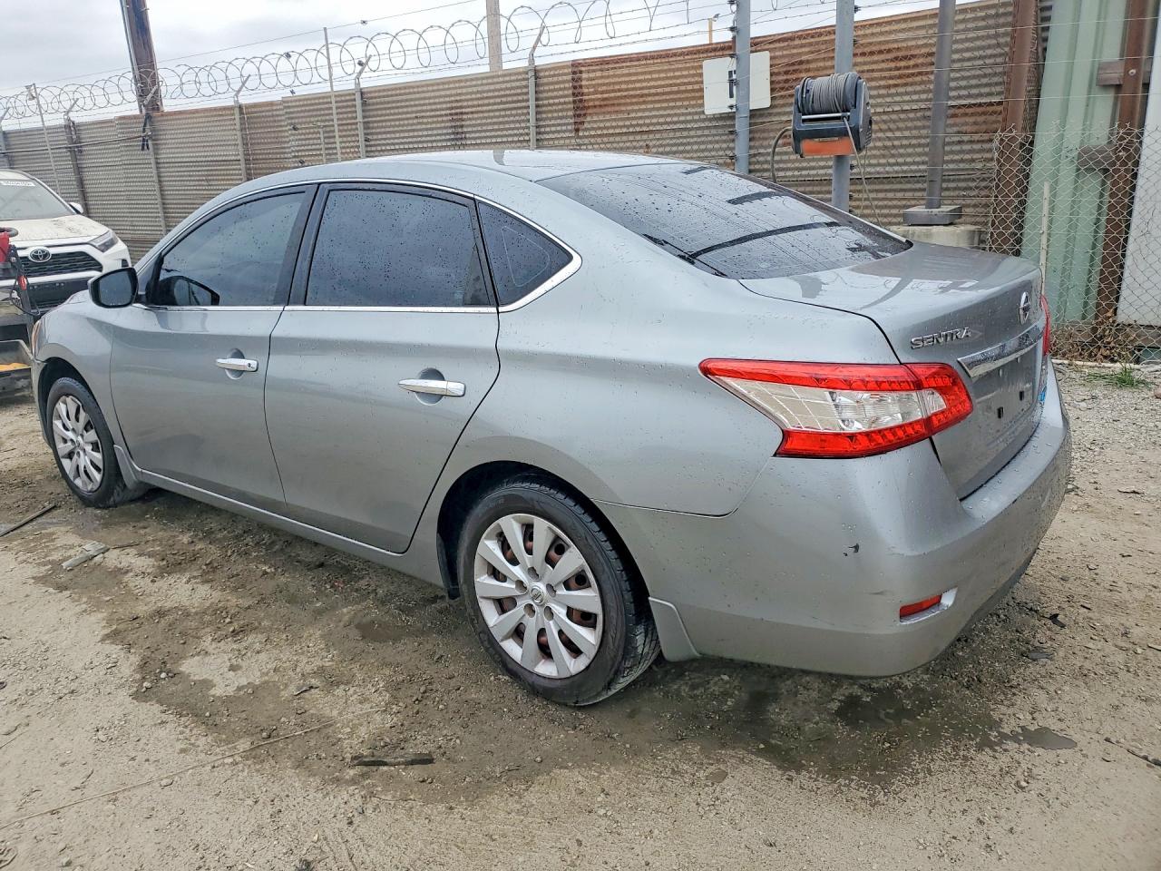 Nissan Sentra S