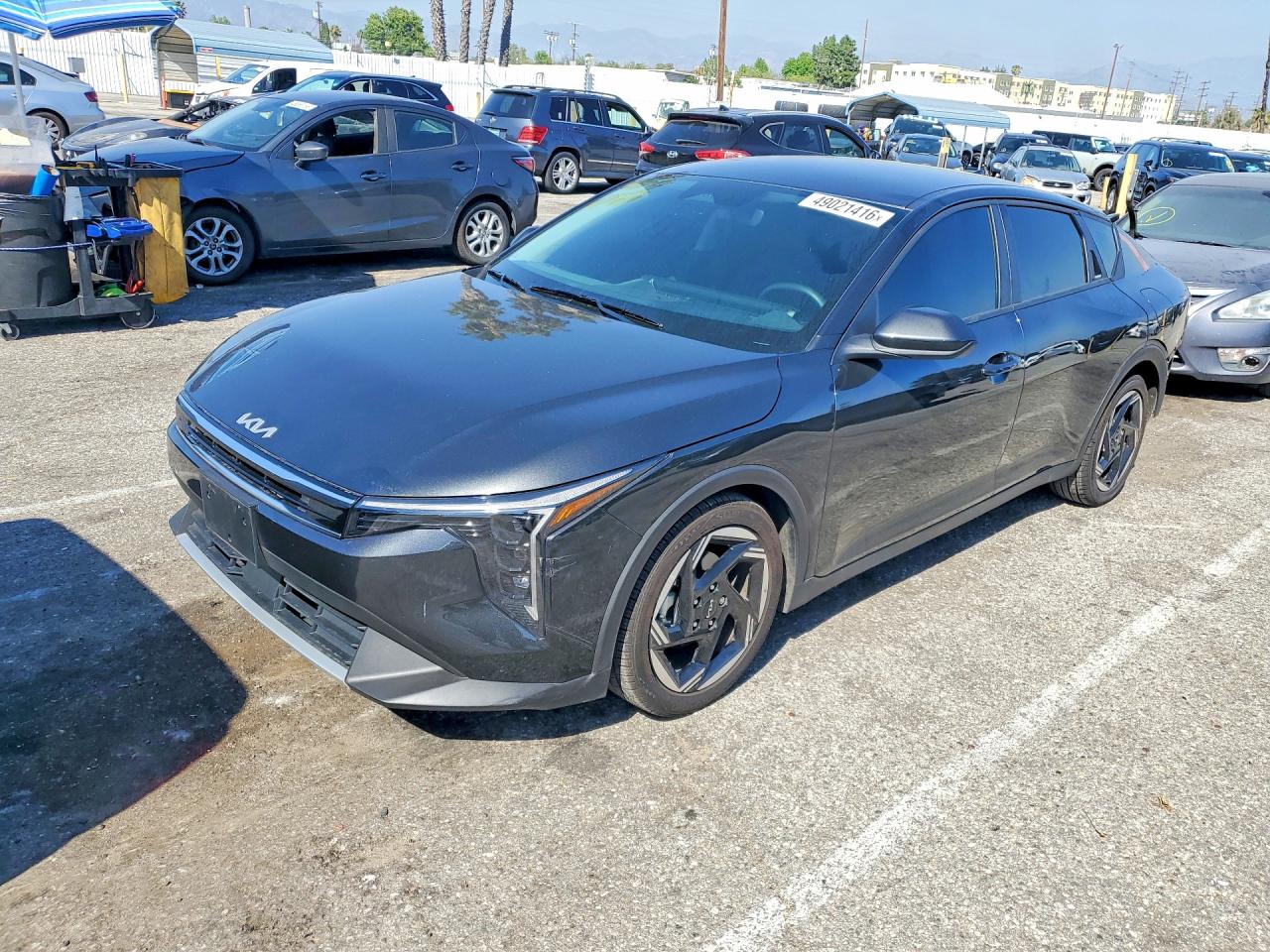 Salvage Kia K4 Image