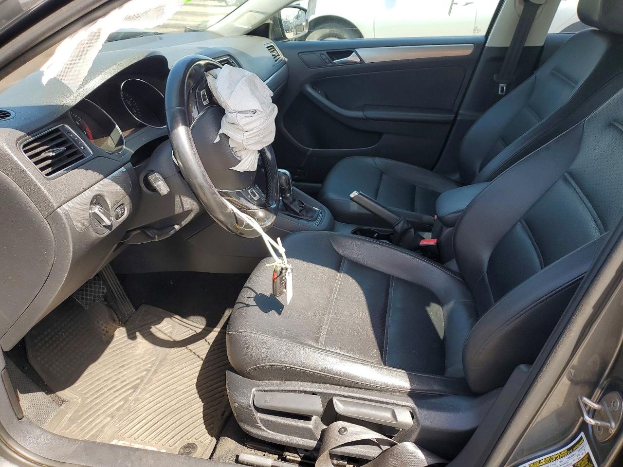 Volkswagen Jetta Se