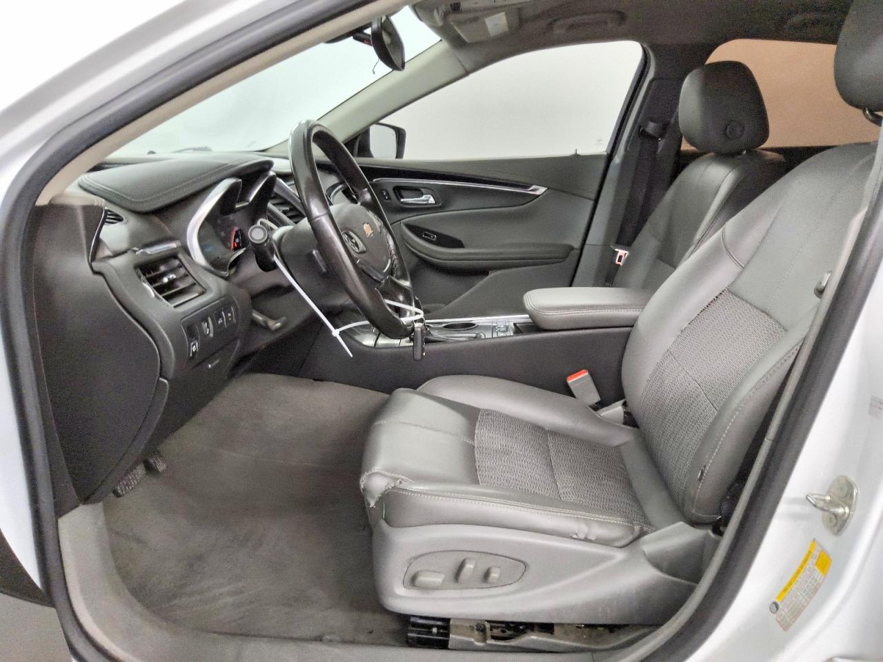 Chevrolet Impala Lt