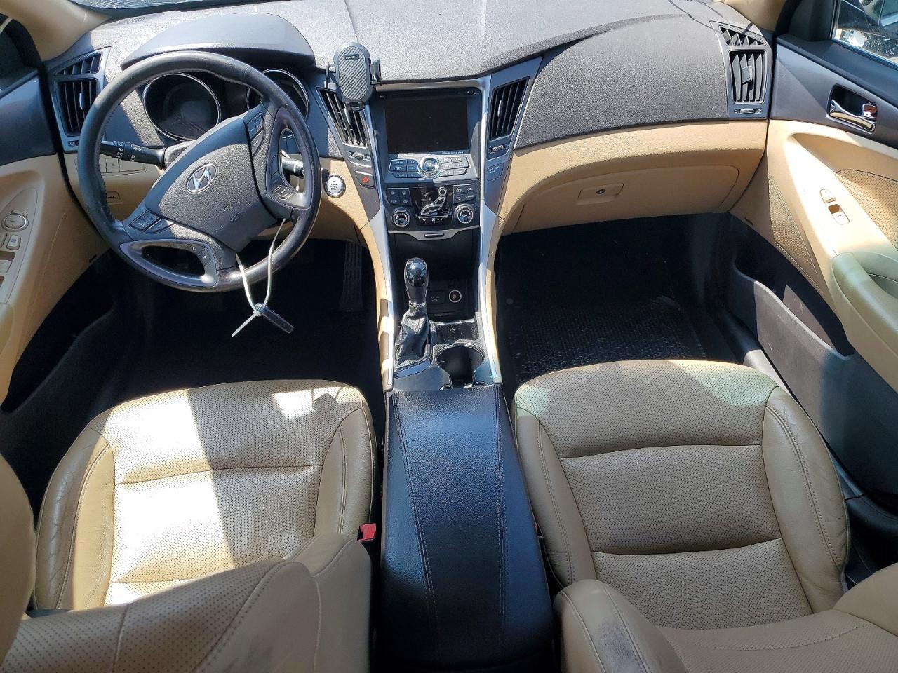Hyundai SONATA Hybrid