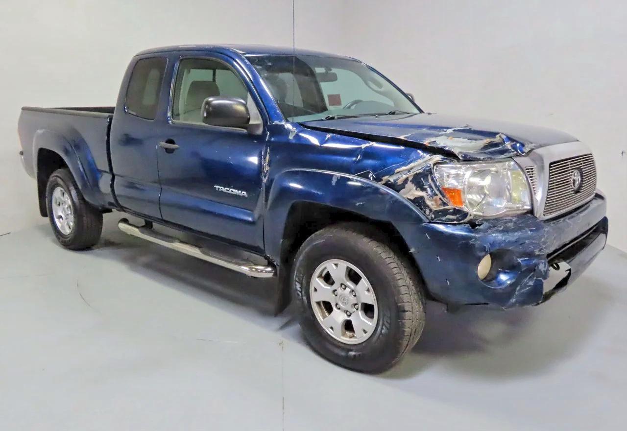 Salvage Toyota Tacoma Image