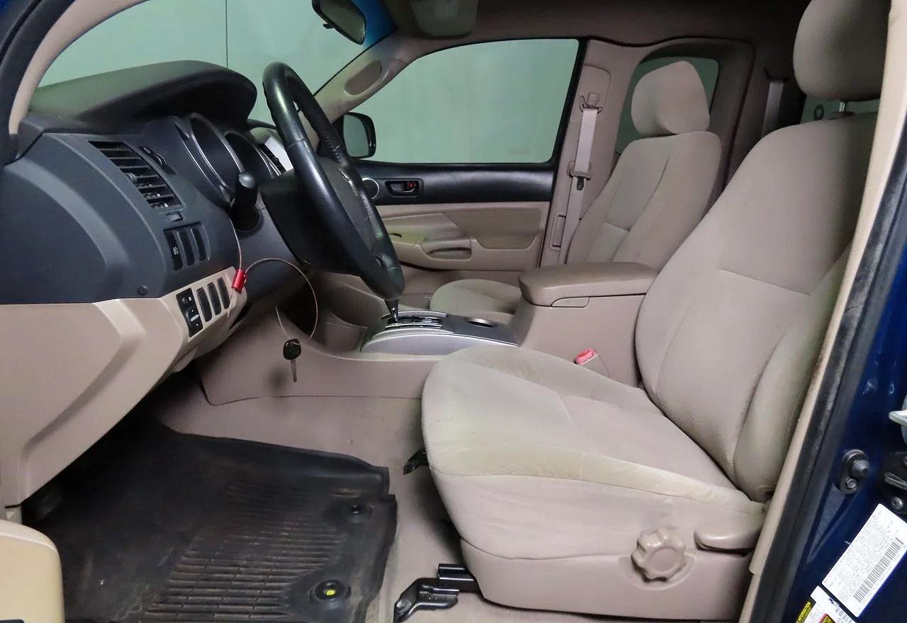Toyota Tacoma Prerunner V6