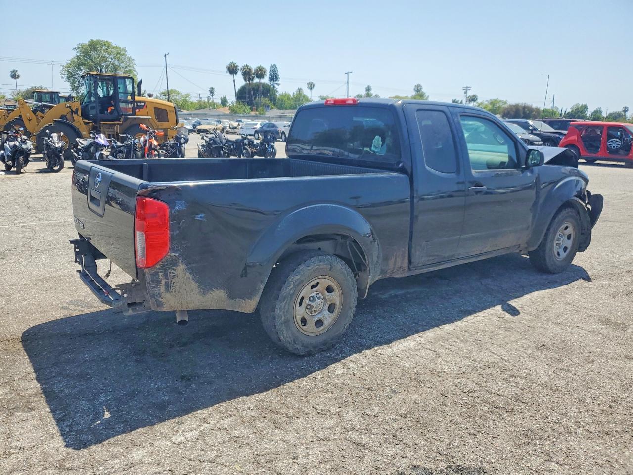 Nissan Frontier S