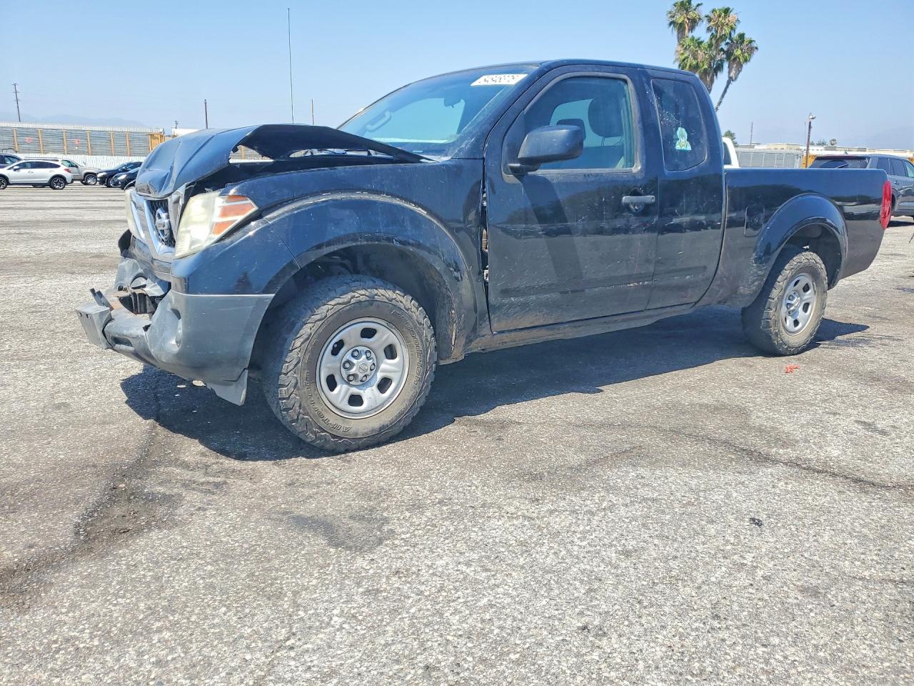 Salvage Nissan Frontier Image