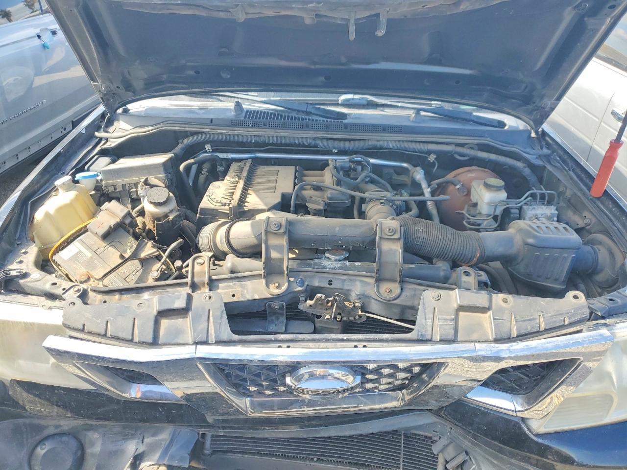 Nissan Frontier S