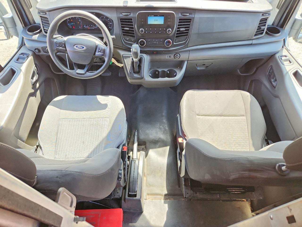Ford Transit T-250