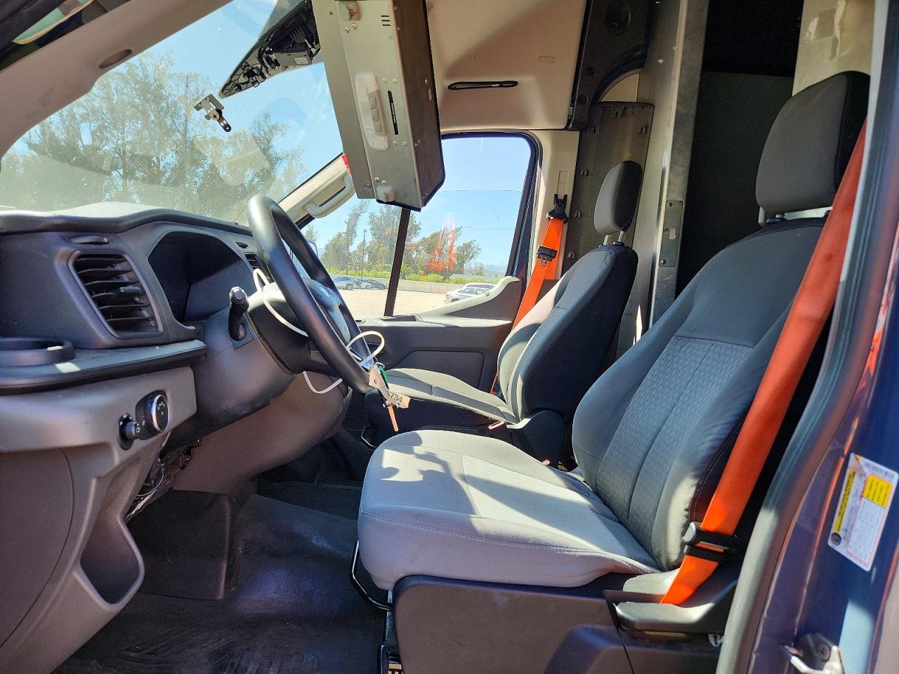 Ford Transit T-250