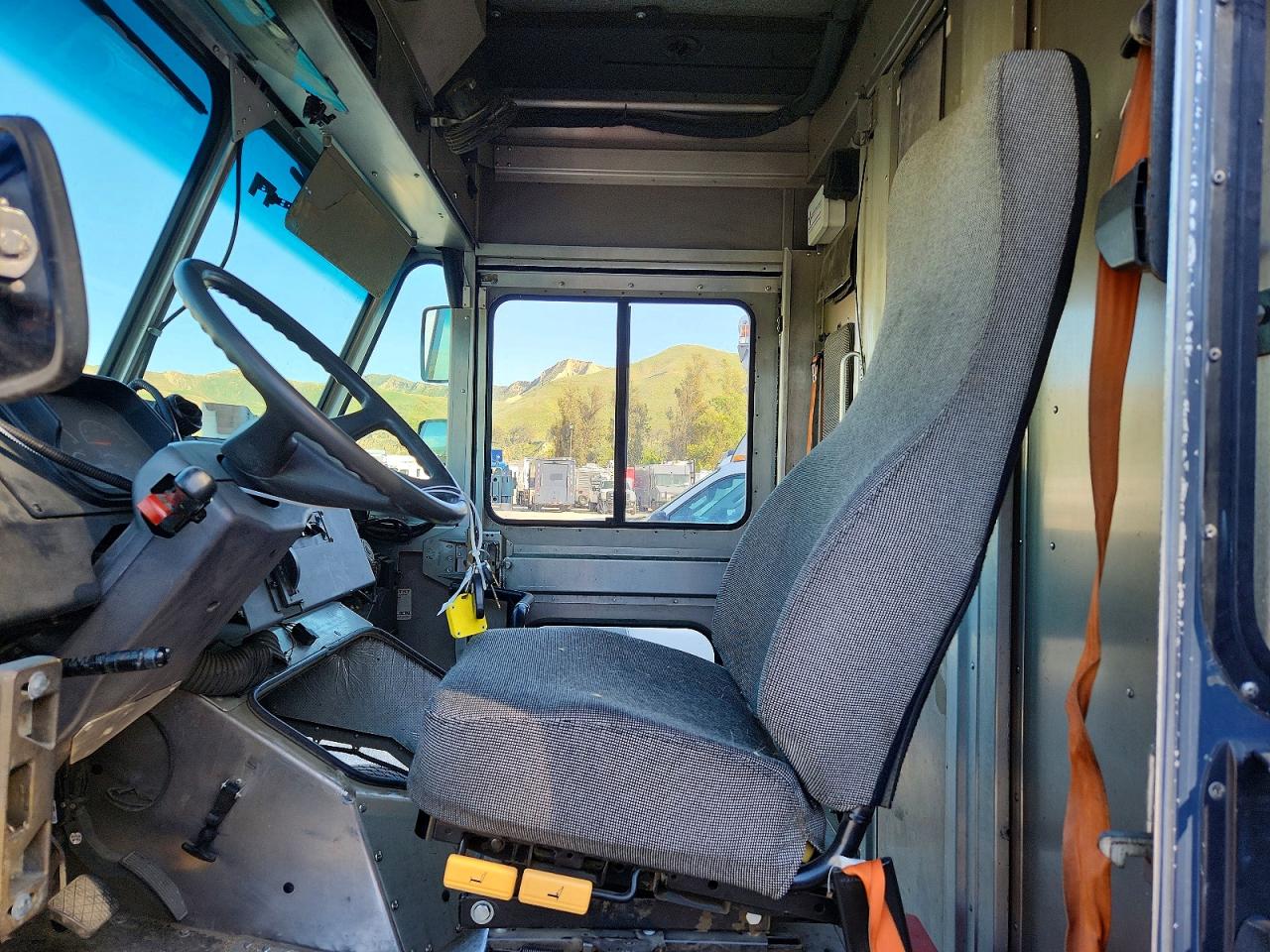 Freightliner Chassis M Line