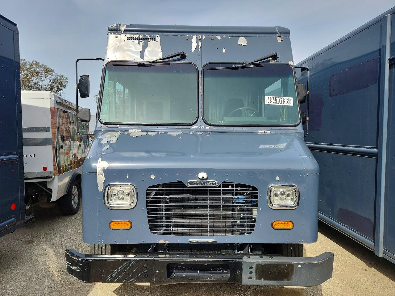 Freightliner Chassis M Line