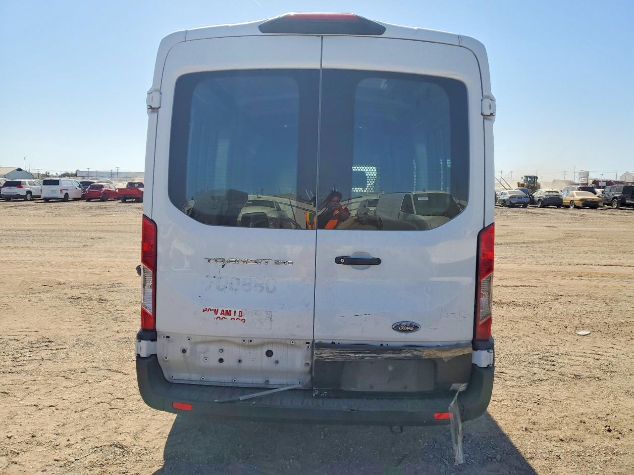 Ford Transit T-250