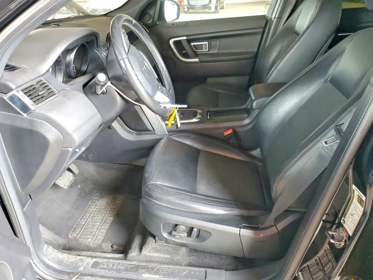Land Rover Discovery Se