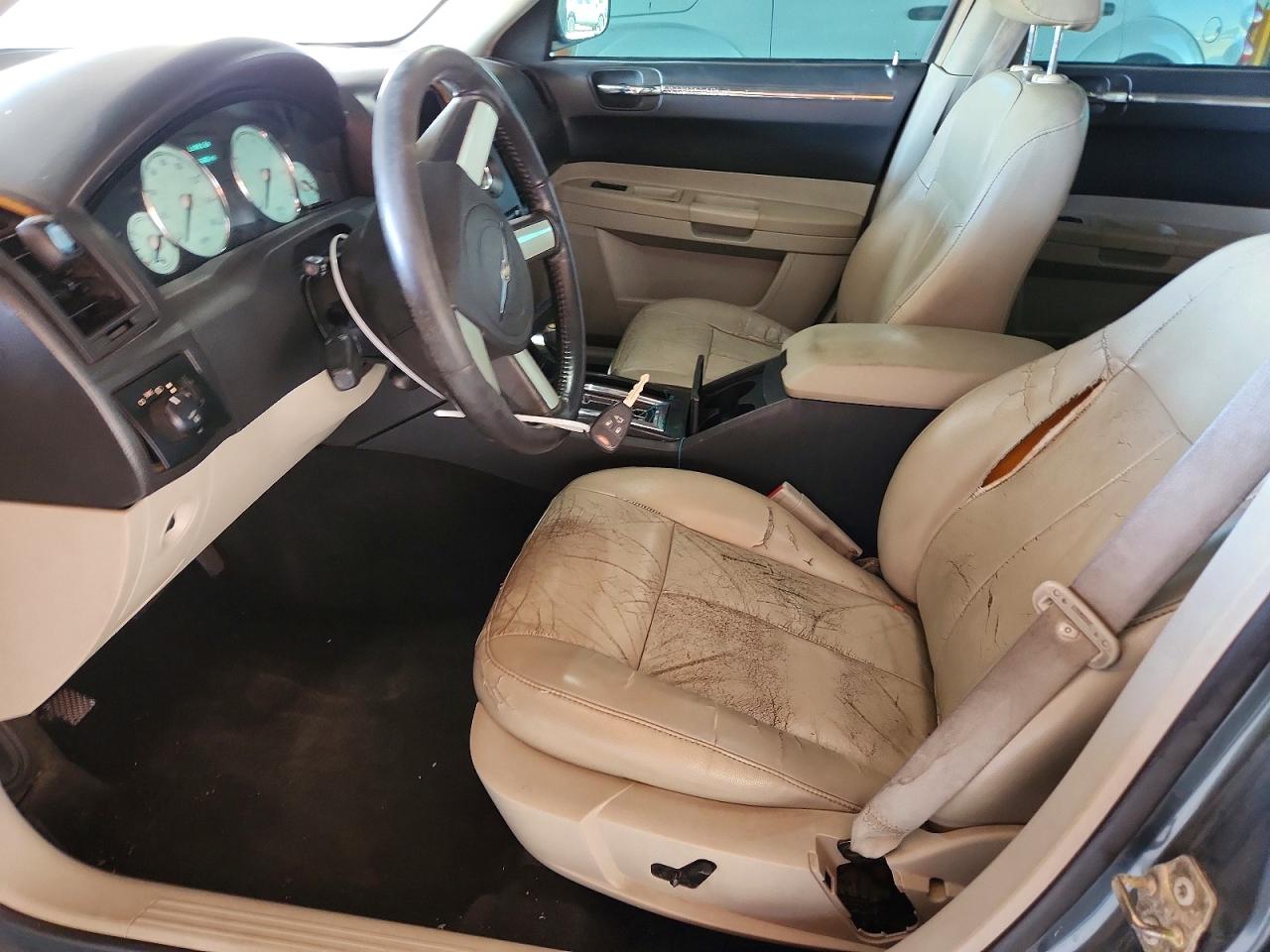 Chrysler 300 Touring