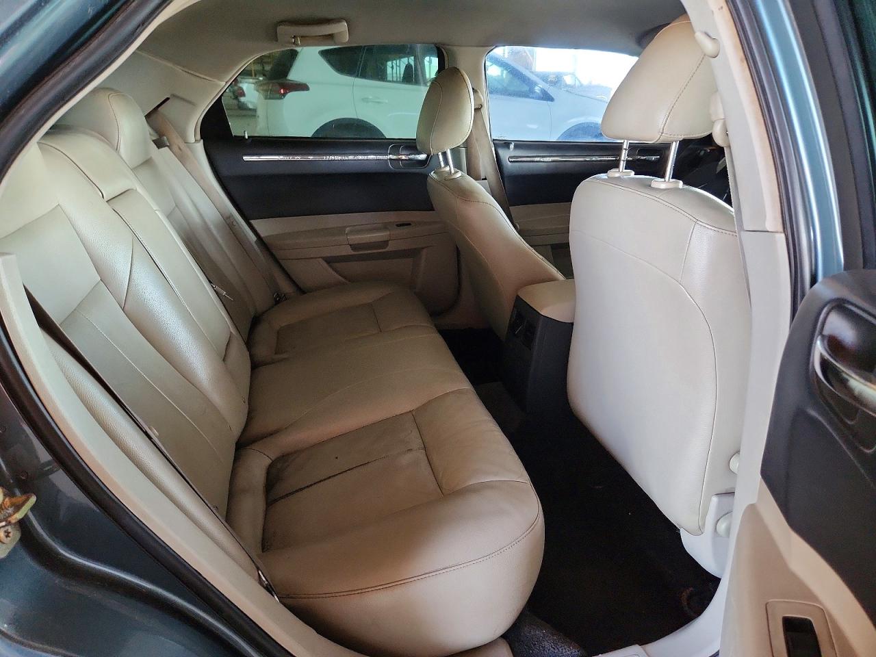 Chrysler 300 Touring