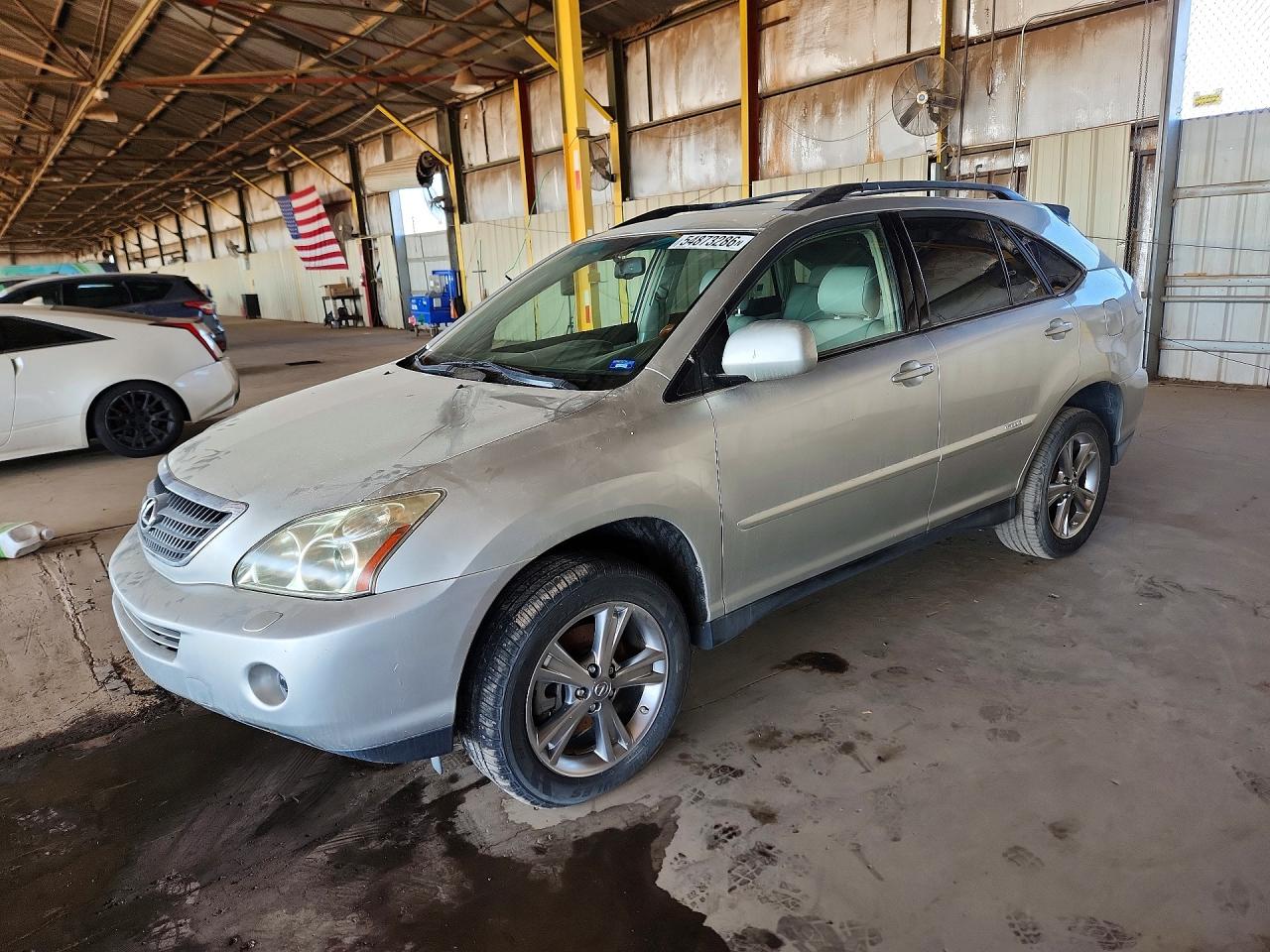 Salvage Lexus RX Image