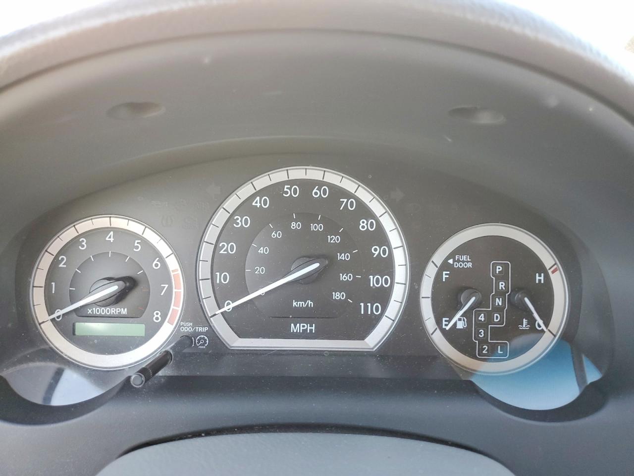 Toyota Sienna Ce 8-passenger