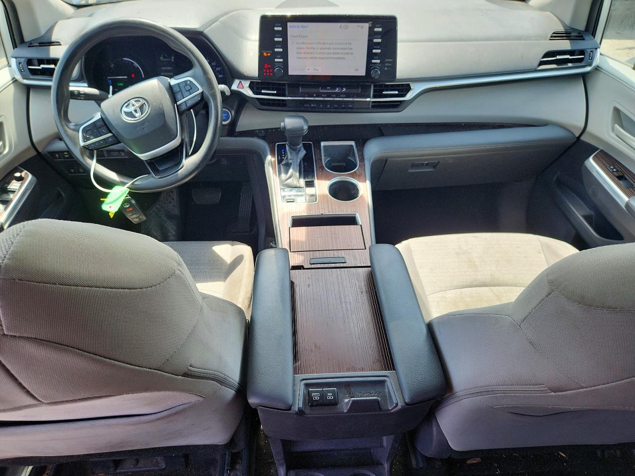 Toyota Sienna Le