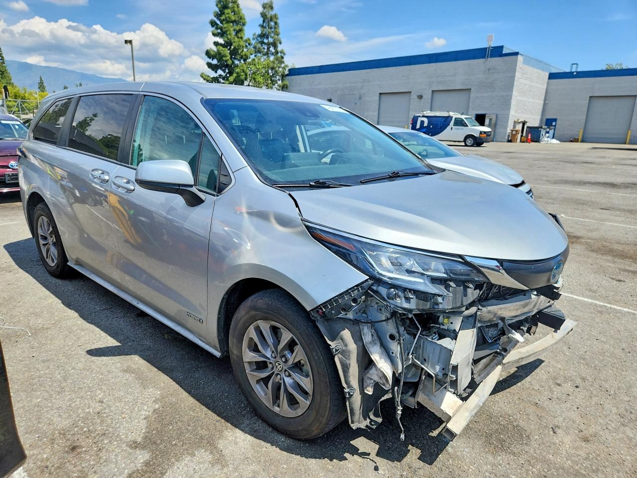Toyota Sienna Le