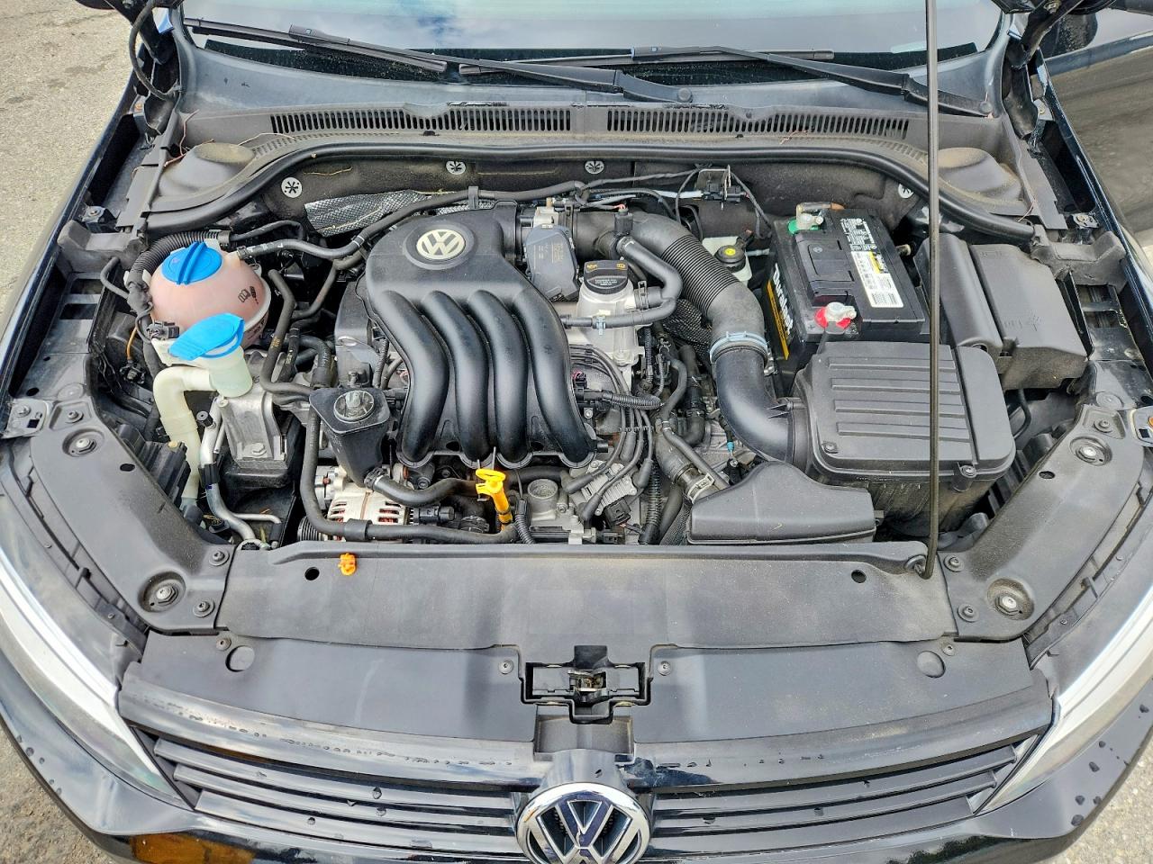 Volkswagen Jetta Base