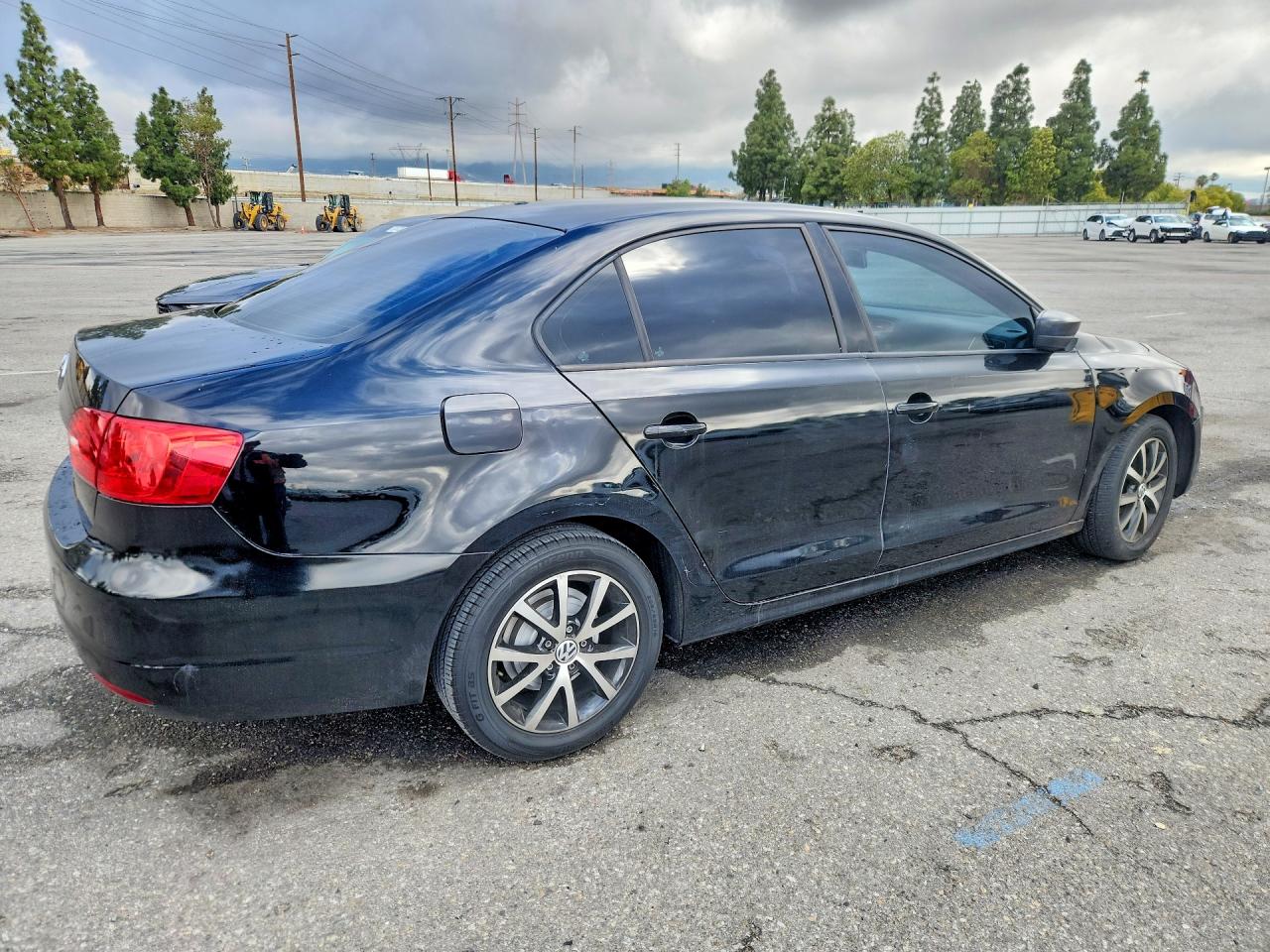 Volkswagen Jetta Base