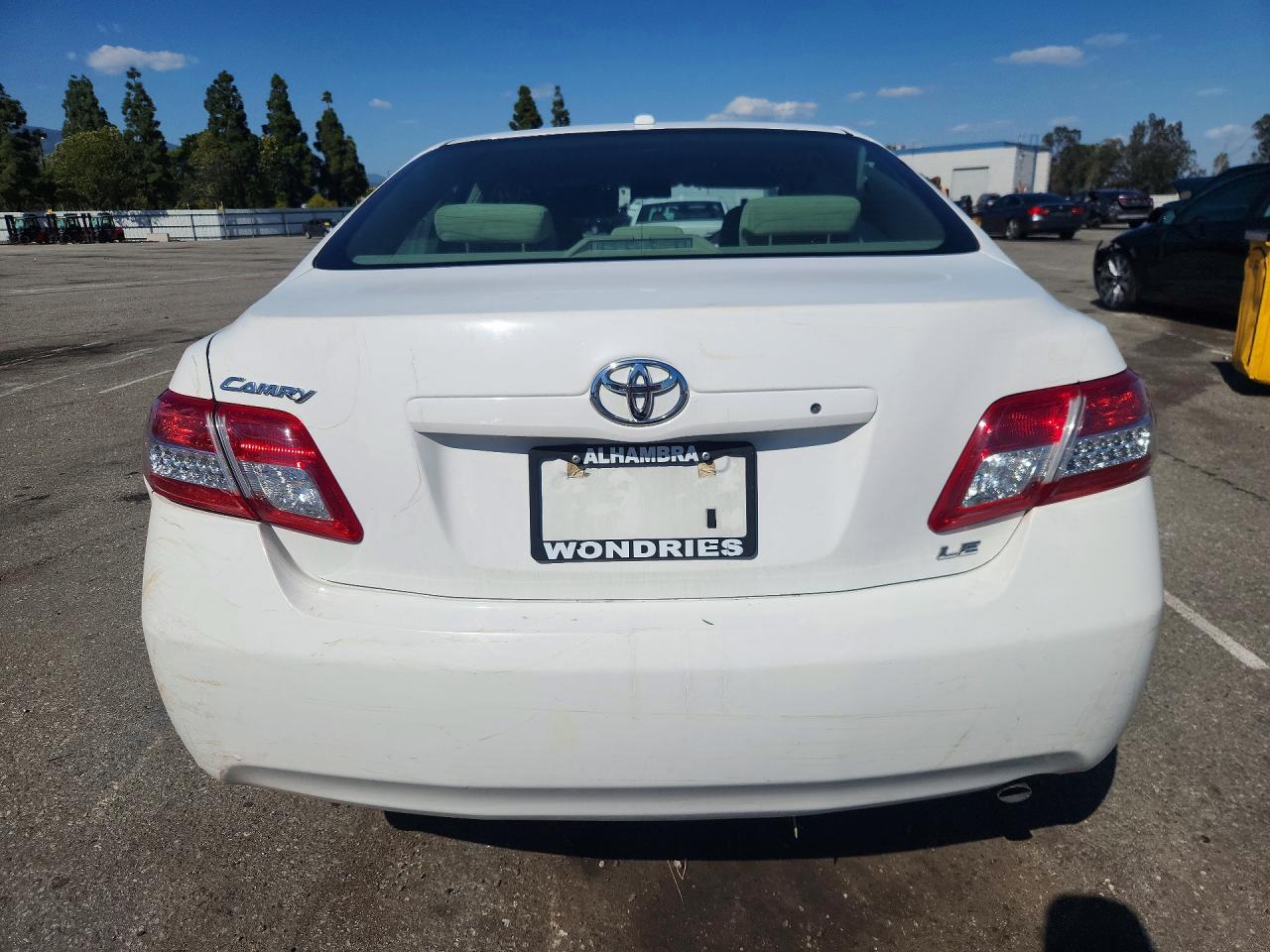 Toyota Camry Le