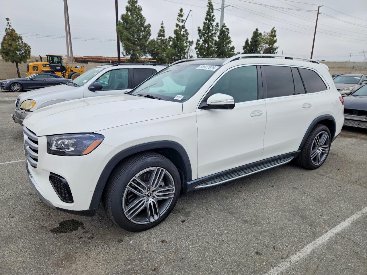 Salvage Mercedes-Benz Gls-class Image