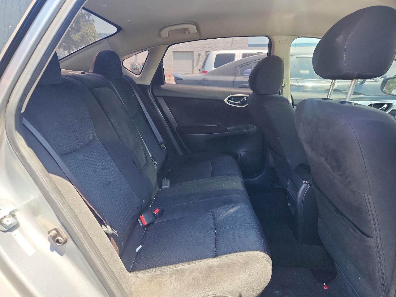 Nissan Sentra S