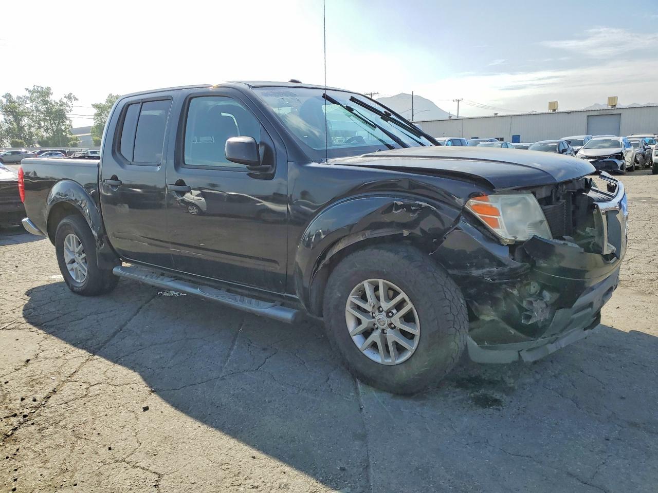 Nissan Frontier Sv