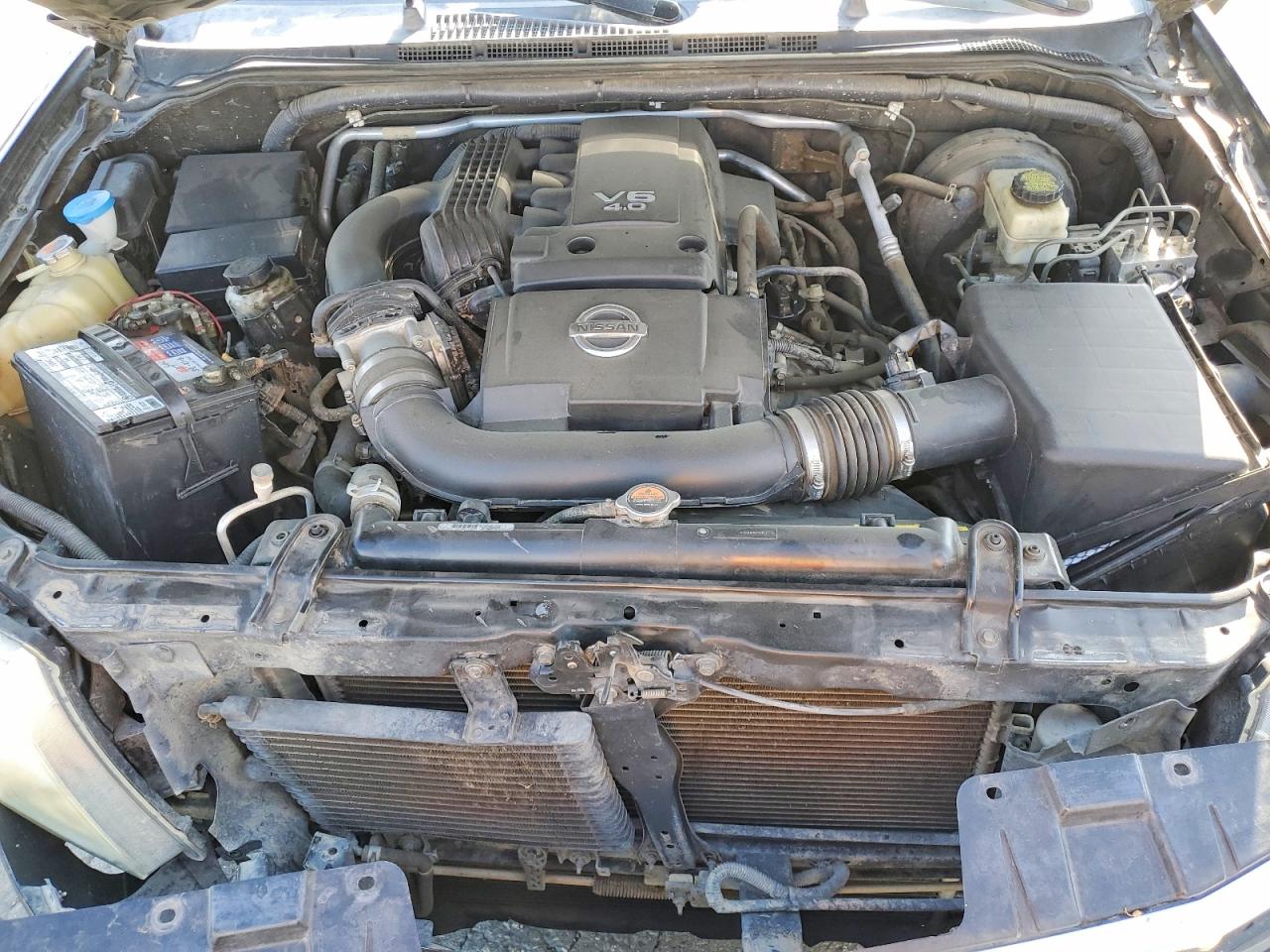 Nissan Frontier Sv