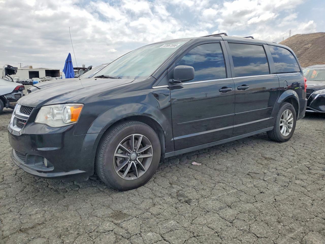 Salvage Dodge Caravan Image