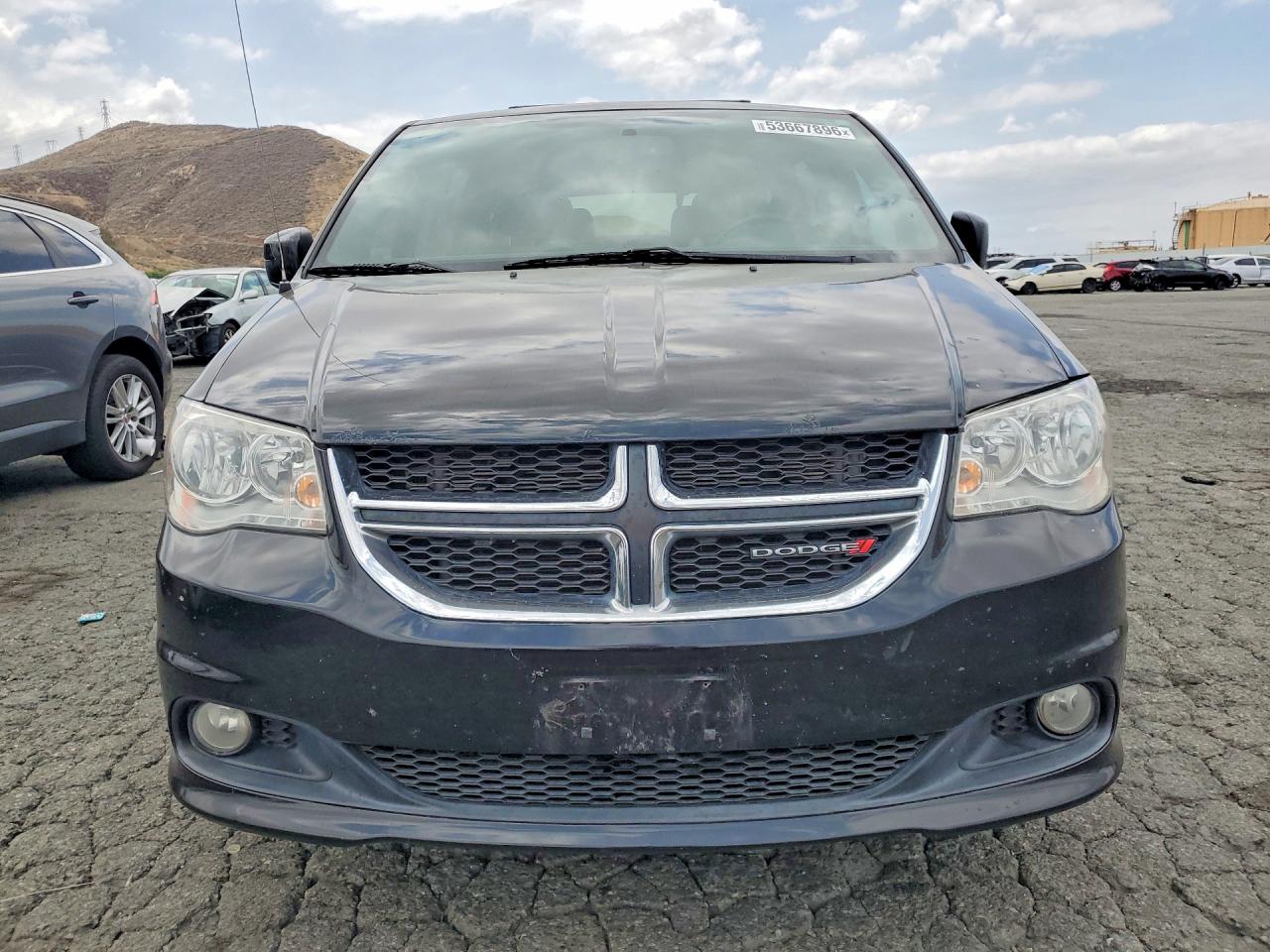 Dodge Caravan Sxt