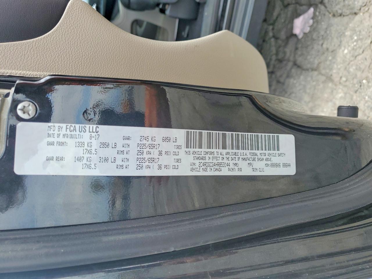 Dodge Caravan Sxt
