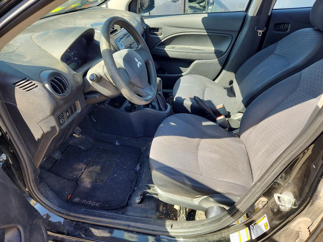 Mitsubishi Mirage De