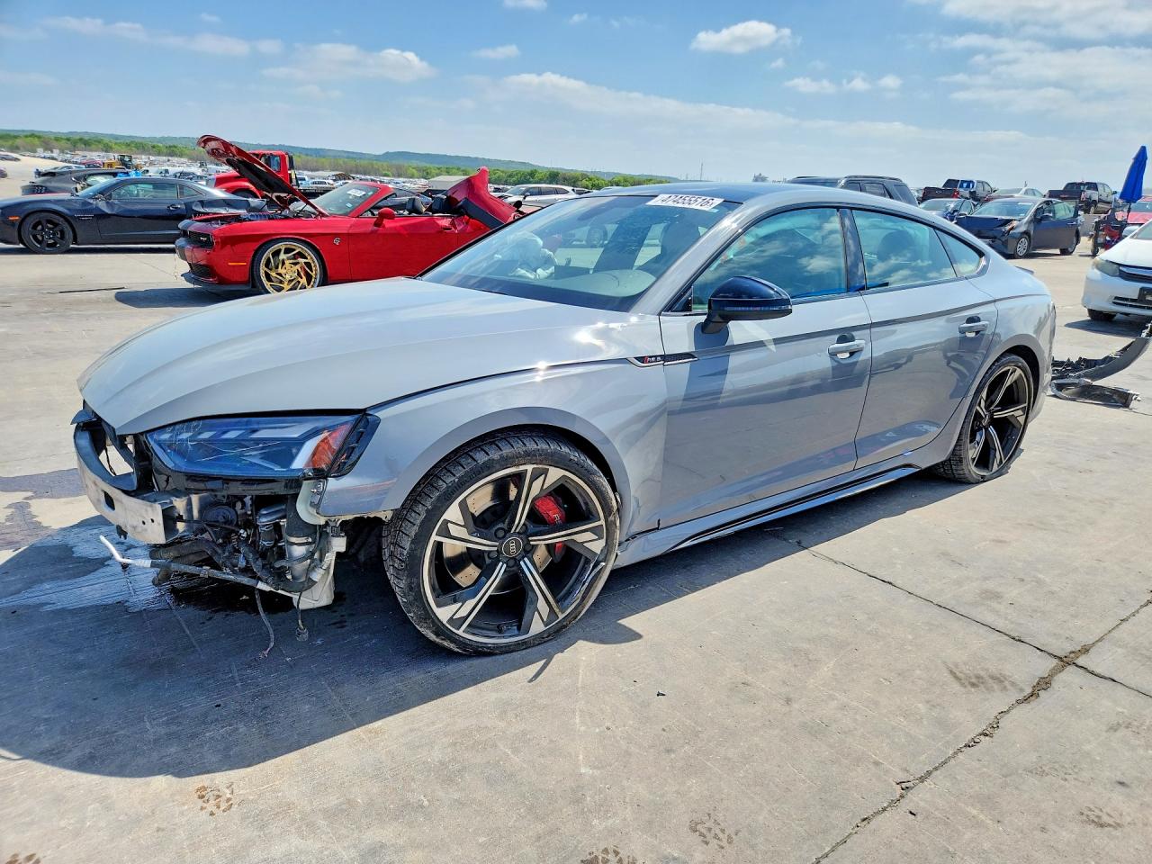 Salvage Audi S5 Image