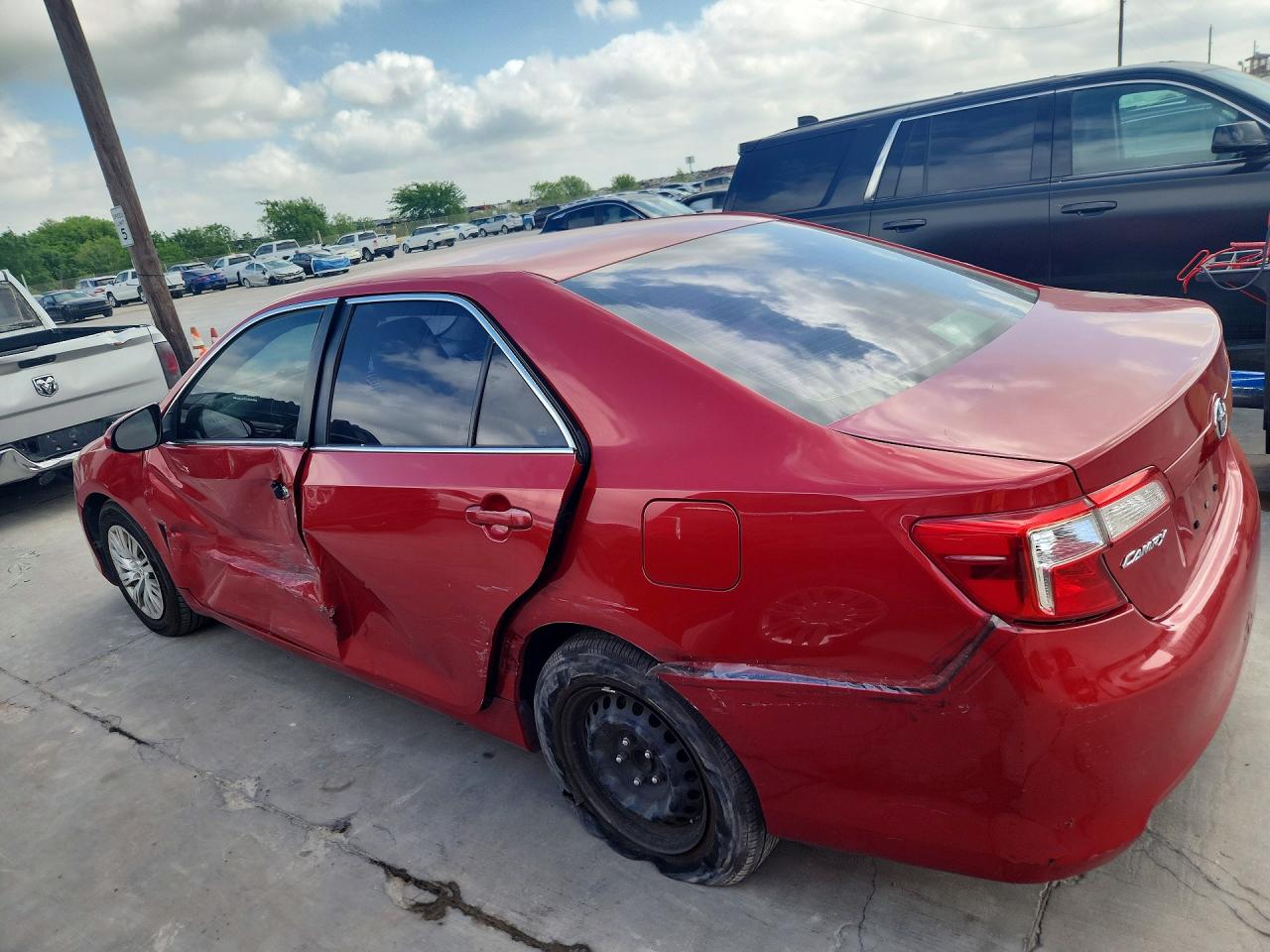 Toyota Camry L