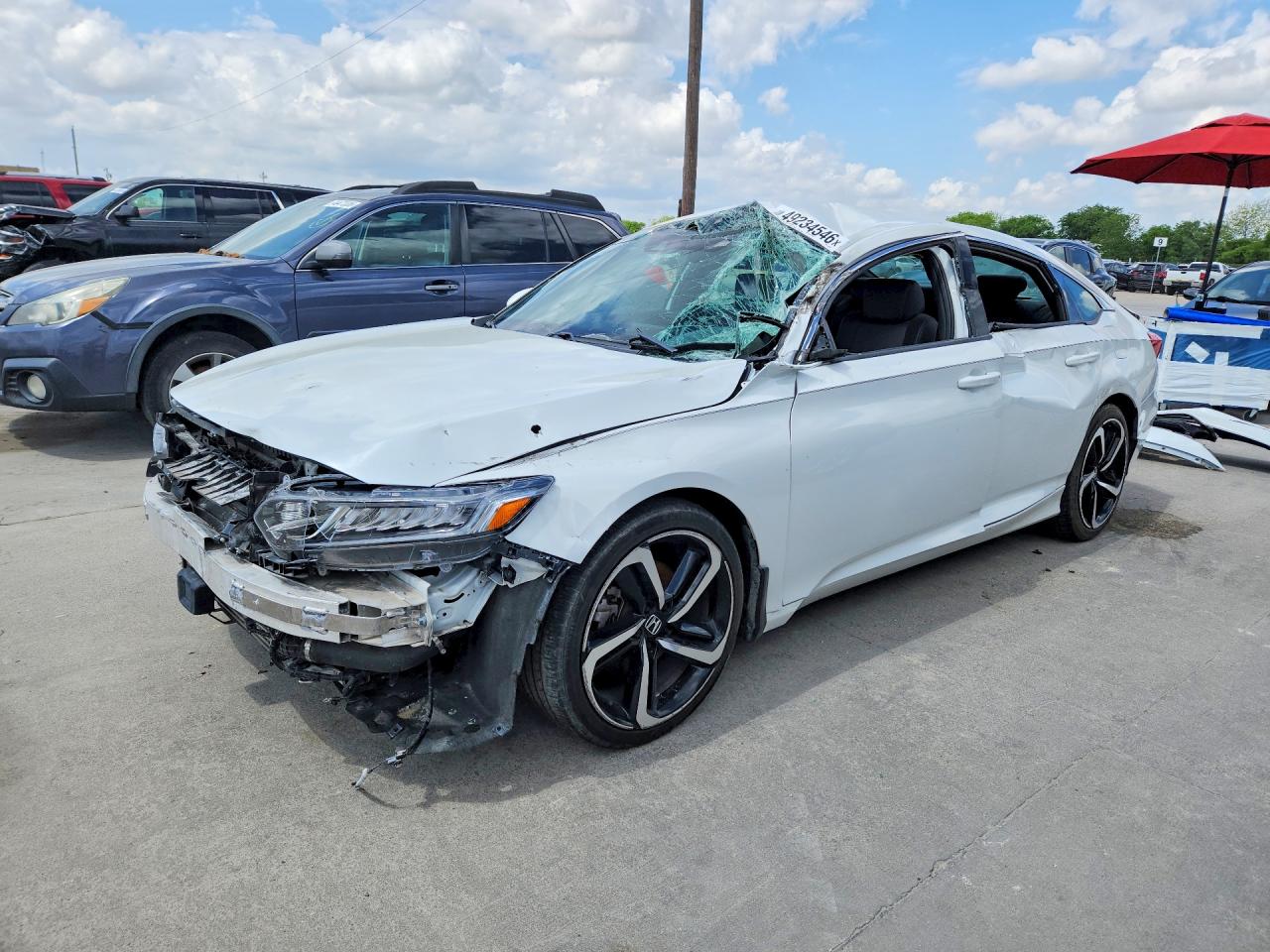 Salvage Honda Accord Image
