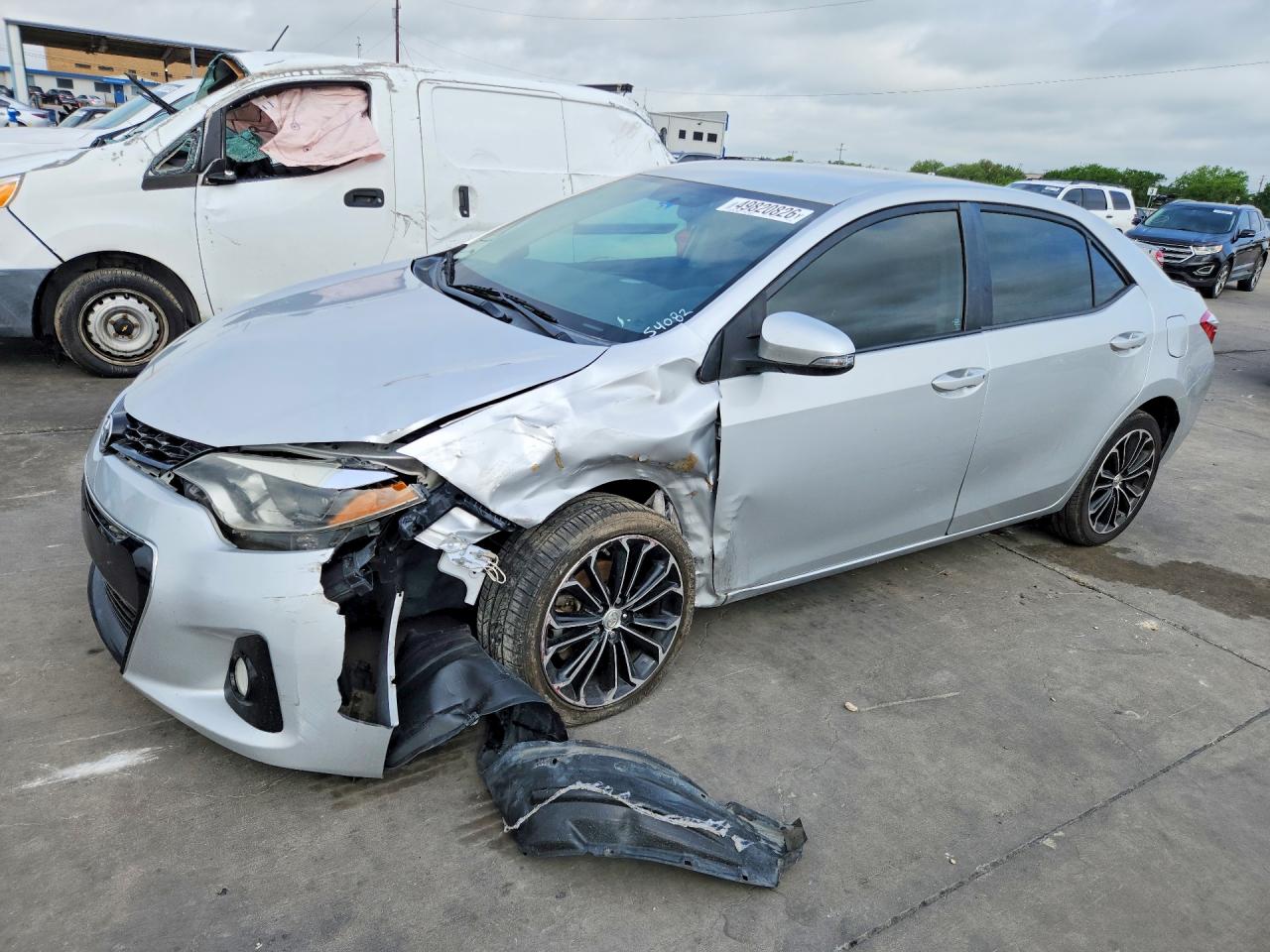 Salvage Toyota Corolla Image