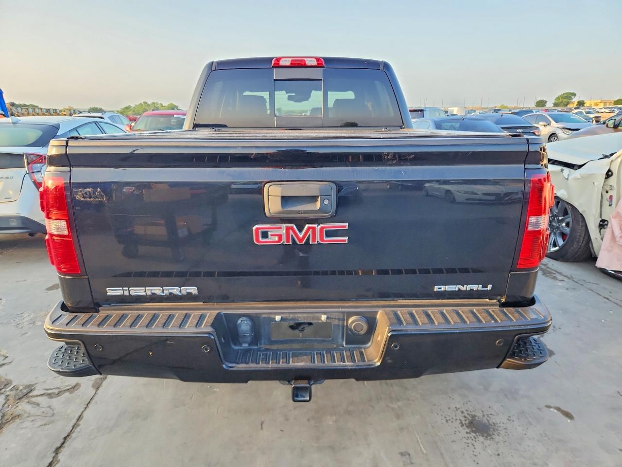GMC Sierra K1500 Denali
