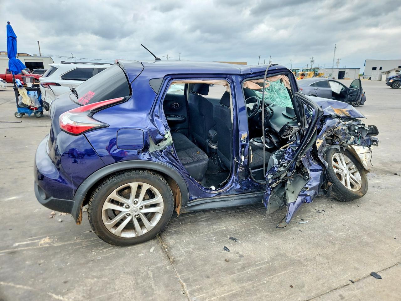 Nissan JUKE S