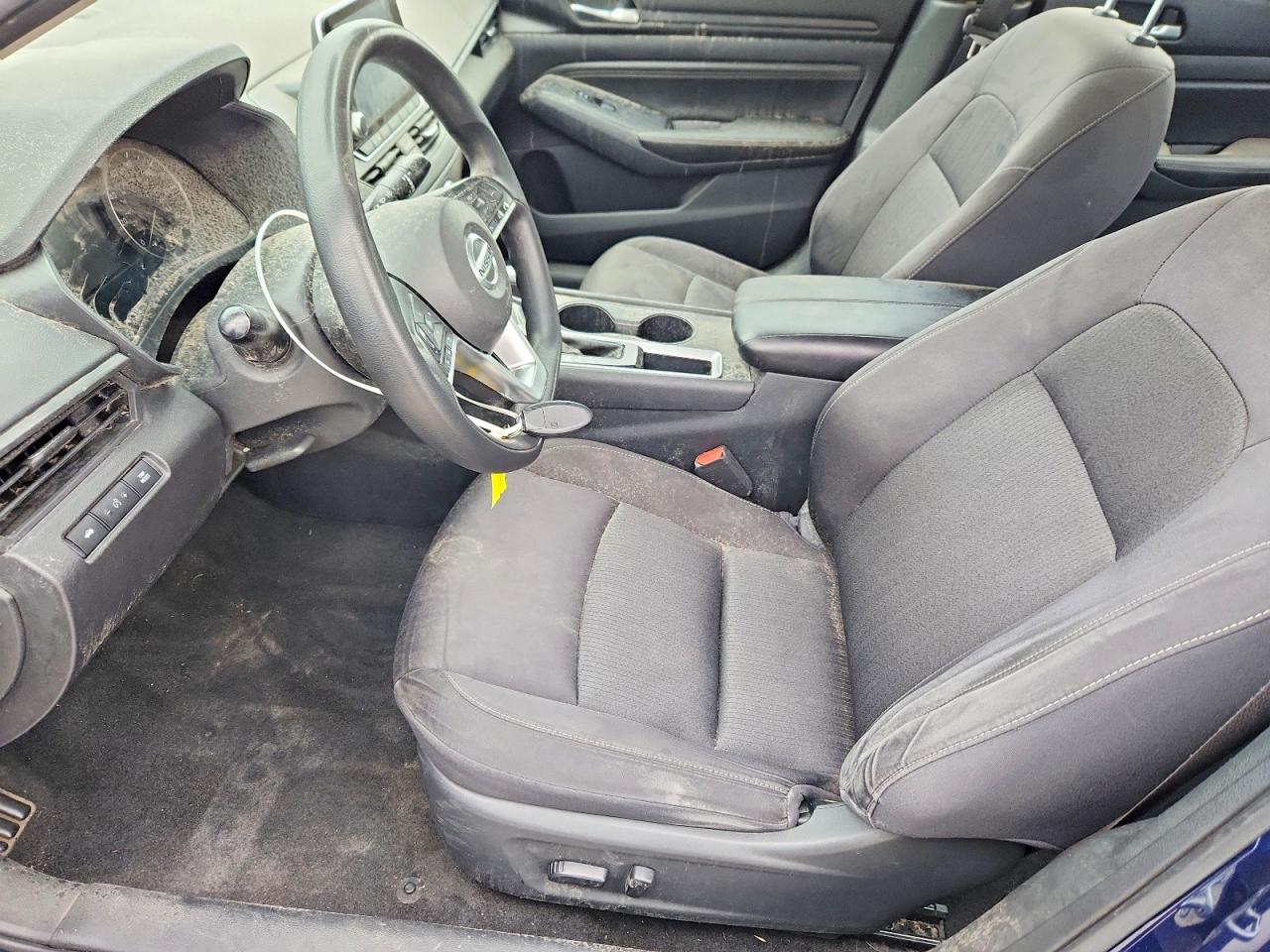 Nissan Altima S