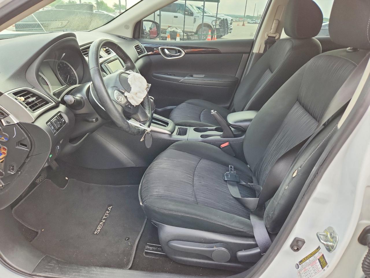 Nissan Sentra Sv